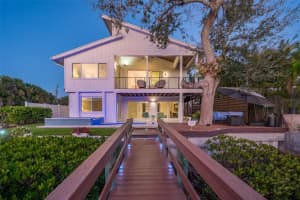 4938 Commonwealth Dr, SARASOTA