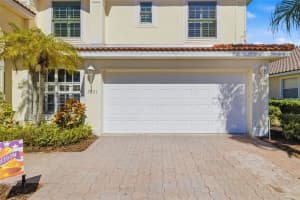 7631 DESERT INN WAY, LAKEWOOD RANCH, FL 34202 - MLS#MFRA4683760