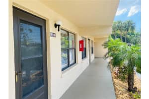 635 30TH AVENUE, BRADENTON, FL 34205 - MLS#MFRA4683816