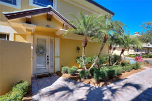 6508 MOORINGS POINT CIRCLE, LAKEWOOD RANCH, FL 34202 - MLS#MFRA4683844