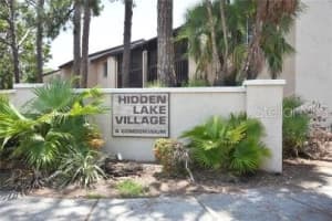 2724 HIDDEN LAKE BOULEVARD, SARASOTA, FL 34237 - MLS#MFRA4683867