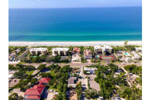 681 GULF BAY ROAD, LONGBOAT KEY, FL 34228 - MLS#MFRA4683898