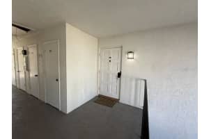 5800 HOLLYWOOD BOULEVARD, SARASOTA, FL 34231 - MLS#MFRA4683942