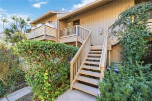 1626 BROOKHOUSE DRIVE, SARASOTA, FL 34231 - MLS#MFRA4683950