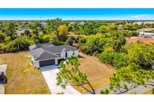 11177 CHALET AVENUE, ENGLEWOOD, FL 34224 - MLS#MFRA4683958