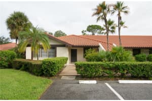 5635 Golf Pointe Dr #101, SARASOTA