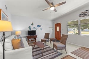 1627 DUNMORE WAY, SARASOTA, FL 34231 - MLS#MFRA4683994