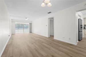 3950 ROXANE BOULEVARD, SARASOTA, FL 34235 - MLS#MFRA4683999