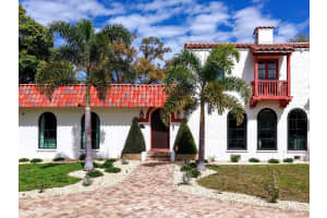 6251 10TH AVENUE, GULFPORT, FL 33707 - MLS#MFRA4684006