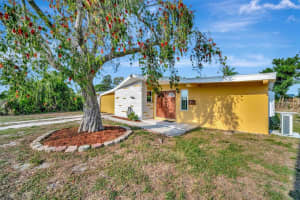 6607 GEORGIA AVENUE, BRADENTON, FL 34207 - MLS#MFRA4684012