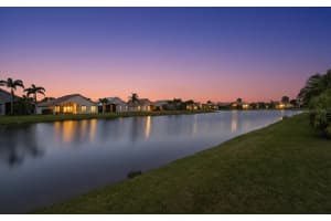 6558 41ST COURT, SARASOTA, FL 34243 - MLS#MFRA4684051