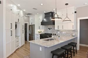 12246 CLUBHOUSE DRIVE, LAKEWOOD RANCH, FL 34202 - MLS#MFRA4684061