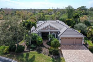 7310 CHATSWORTH COURT, UNIVERSITY PARK, FL 34201 - MLS#MFRA4684081