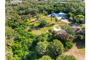 7564 19TH STREET, SARASOTA, FL 34243 - MLS#MFRA4684089