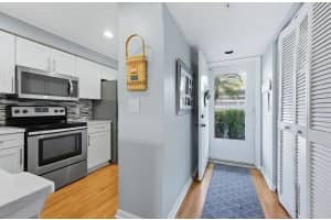 813 WEXFORD BOULEVARD, VENICE, FL 34293 - MLS#MFRA4684127