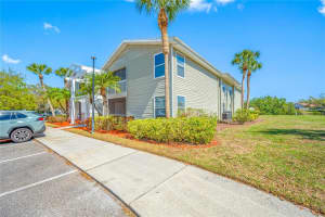 8115 45th Ct E #7, SARASOTA