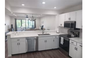 619 SPRING LAKES BOULEVARD, BRADENTON, FL 34210 - MLS#MFRA4684170