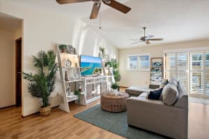 5501 3RD AVENUE PLAZA, BRADENTON, FL 34209 Sold 04/10/26