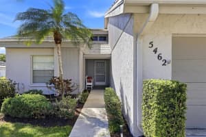 5462 CRESTLAKE BOULEVARD, SARASOTA, FL 34233 - MLS#MFRA4684182