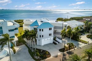 5004 64TH DR W, BRADENTON, FL 34210 - MLS#MFRA4684201