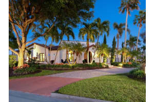 319 Bird Key Dr, SARASOTA