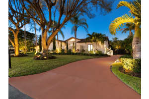 319 BIRD KEY DRIVE, SARASOTA, FL 34236 - MLS#MFRA4684204