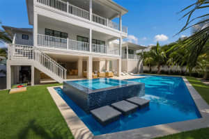 227 HARBOR DRIVE, HOLMES BEACH, FL 34217 - MLS#MFRA4684262