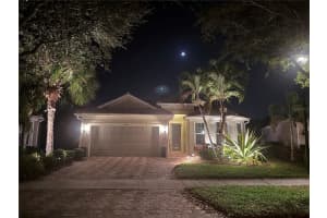 13551 SALINAS STREET, VENICE, FL 34293 - MLS#MFRA4684274