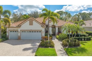 8215 WATERVIEW BOULEVARD, LAKEWOOD RANCH, FL 34202 - MLS#MFRA4684289