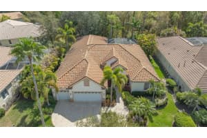 8215 WATERVIEW BOULEVARD, LAKEWOOD RANCH, FL 34202 - MLS#MFRA4684289