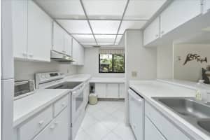 1711 PELICAN COVE ROAD, SARASOTA, FL 34231 - MLS#MFRA4684312