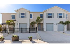 4060 GOLD DUST LANE, SARASOTA, FL 34243 - MLS#MFRA4684324