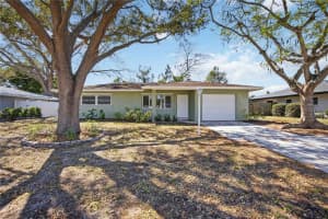 2244 SUNNYSIDE PLACE, SARASOTA, FL 34239 - MLS#MFRA4684357