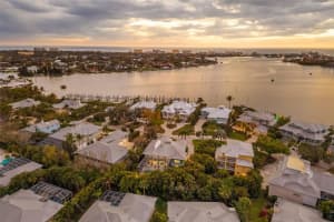 746 EAGLE POINT DRIVE, VENICE, FL 34285 - MLS#MFRA4684361