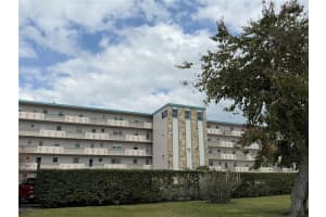 3840 Ironwood Ln #506h, BRADENTON