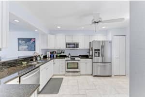 6101 34TH STREET, BRADENTON, FL 34210 - MLS#MFRA4684403