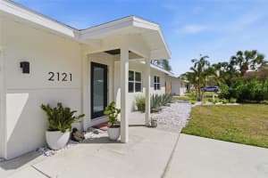 2121 PALM TERRACE, SARASOTA, FL 34231 - MLS#MFRA4684433