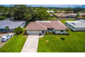 3317 PINE VALLEY DRIVE, SARASOTA, FL 34239 - MLS#MFRA4684435