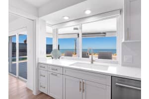 3743 CASEY KEY ROAD, NOKOMIS, FL 34275 - MLS#MFRA4684476