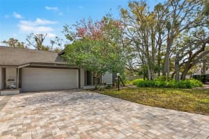 4689 Oak Forest Dr E #1, SARASOTA