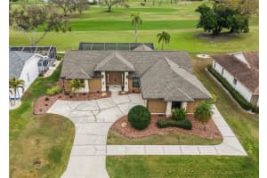4364 Presidential Avenue Cir E, BRADENTON