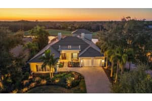 7520 Greystone St, LAKEWOOD RANCH