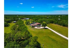 1208 OAK HAMMOCK ROAD, SARASOTA, FL 34240 - MLS#MFRA4684570