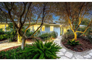 1731 CUNLIFF LANE, SARASOTA, FL 34239 - MLS#MFRA4684577