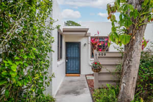 509 LAKESIDE DRIVE, BRADENTON, FL 34210 - MLS#MFRA4684601