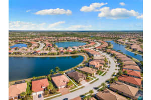 13238 FAMIGLIA DRIVE, VENICE, FL 34293 - MLS#MFRA4684623