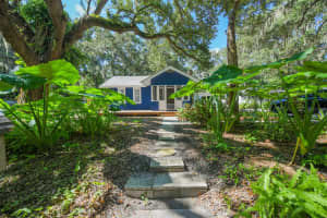 1230 35TH STREET, SARASOTA, FL 34234 - MLS#MFRA4684626