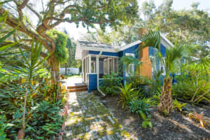 1230 35TH STREET, SARASOTA, FL 34234 - MLS#MFRA4684626