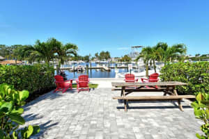 7150 TAMIAMI TRAIL, SARASOTA, FL 34243 - MLS#MFRA4684634