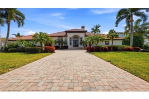 7637 COVE TERRACE, SARASOTA, FL 34231 - MLS#MFRA4684647